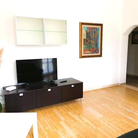 Appartamento Gioia Lugo A 5M Da Maria Cecilia Hospital Екстериор снимка